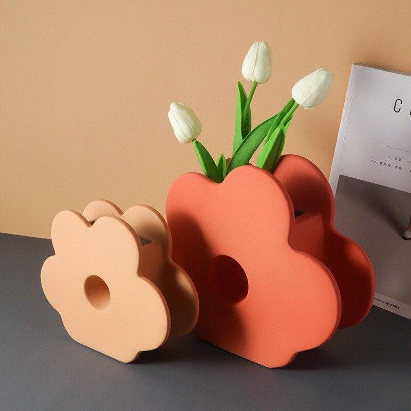 Ceramic Flower Vase - Ohøj Design
