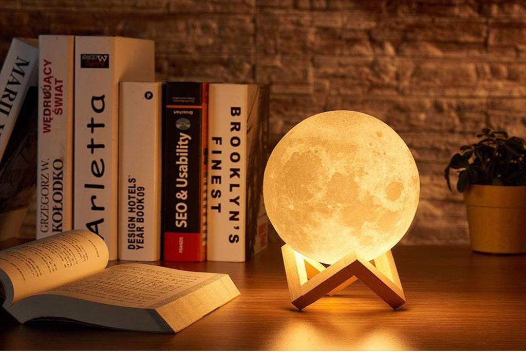 Rechargeable LED Moon Lamp - Ohøj Design